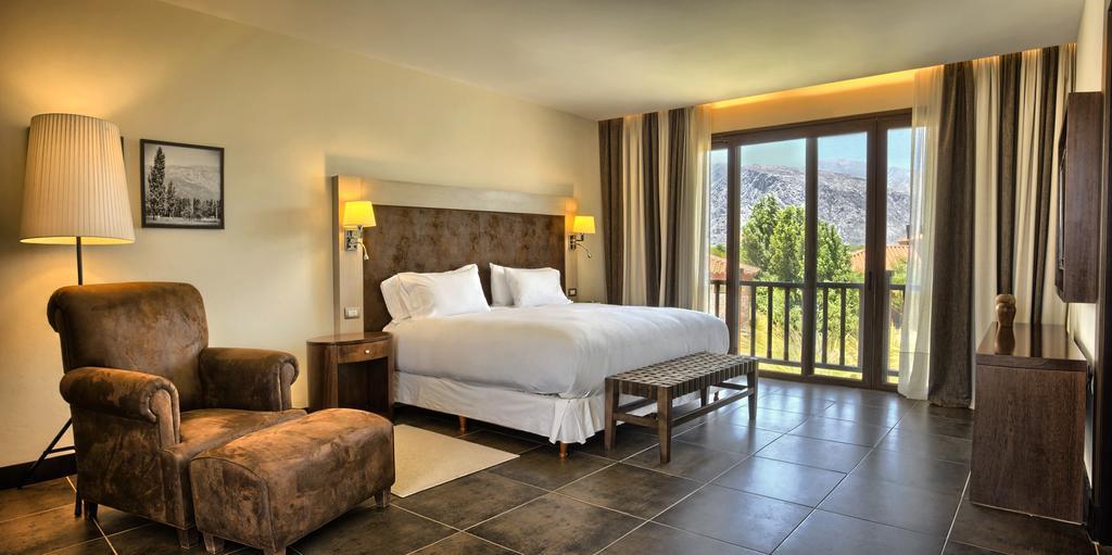 Hotel Grace Cafayate Esterno foto A bedroom at the hotel