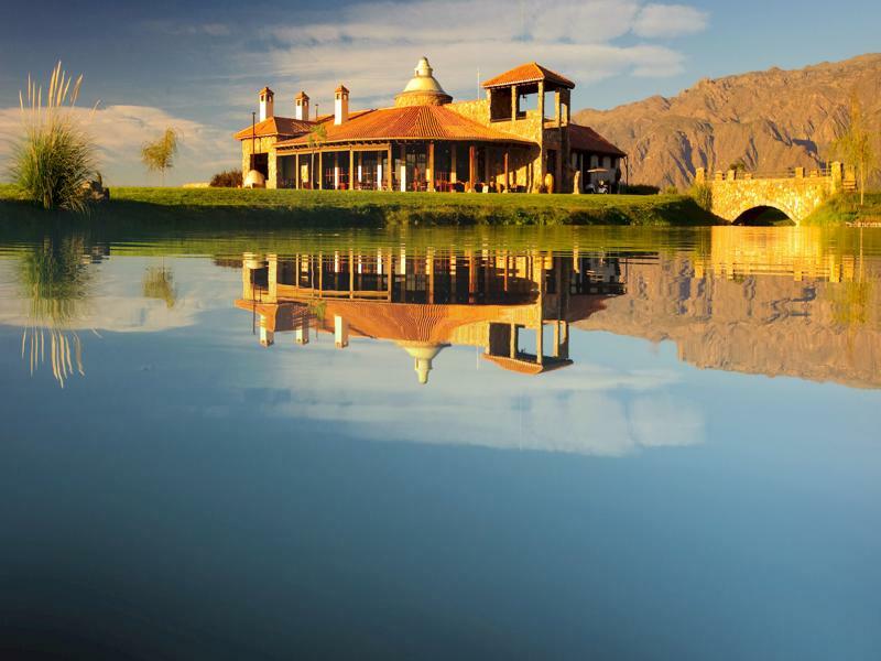 Hotel Grace Cafayate Esterno foto Clubhouse at the Royal County Down Golf Club